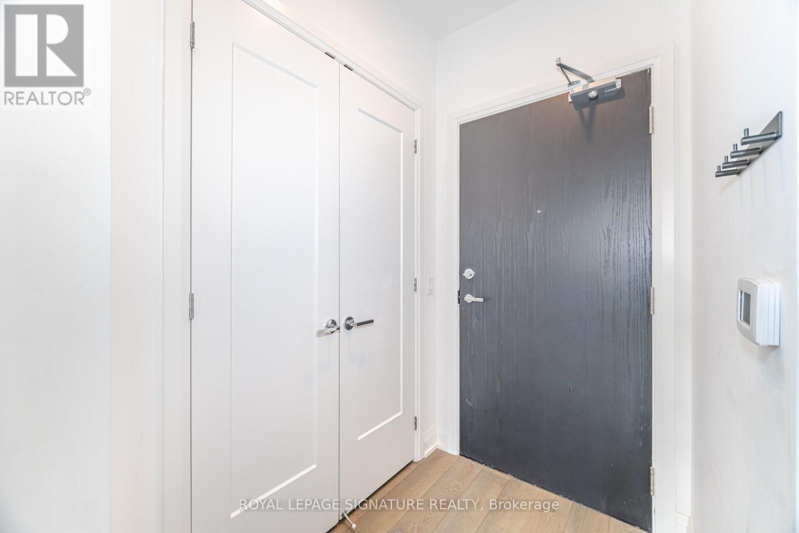 109 - 293 The Kingsway, Toronto, Ontario  M9A 0E8 - Photo 6 - W12798906