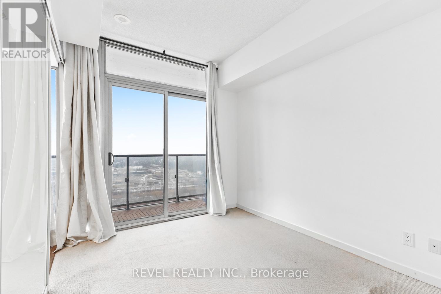 2504 - 105 The Queensway Avenue, Toronto, Ontario  M6S 5B5 - Photo 14 - W12798936