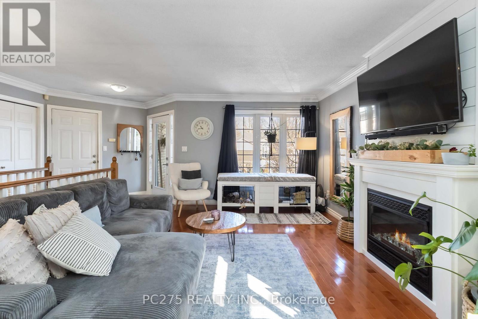 559 Thornwood Drive, London North, Ontario  N6H 5S5 - Photo 12 - X12798776