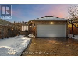559 THORNWOOD DRIVE, London North, Ontario