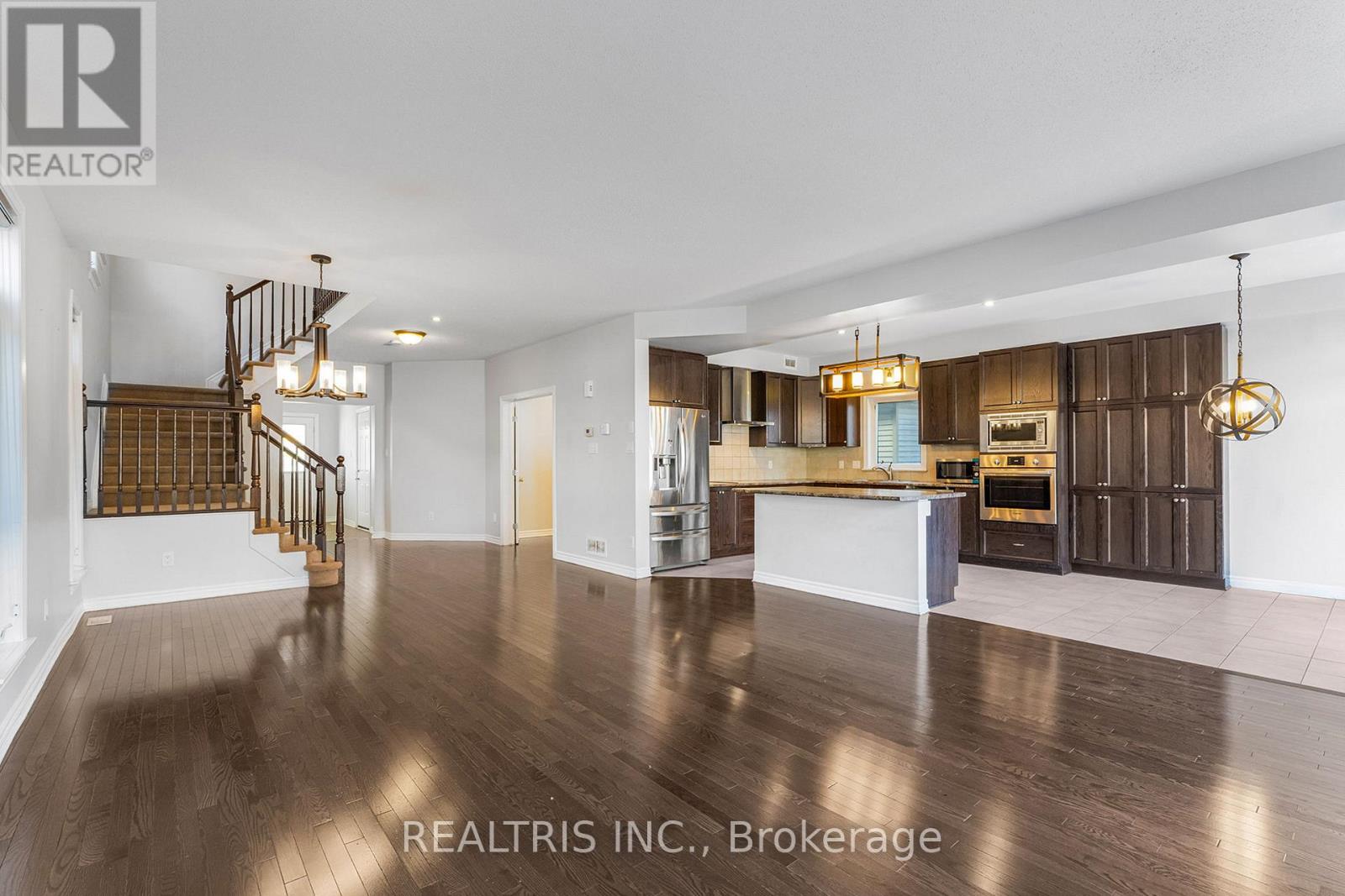 471 Creekview Way, Ottawa, Ontario  K1T 0J4 - Photo 9 - X12798950