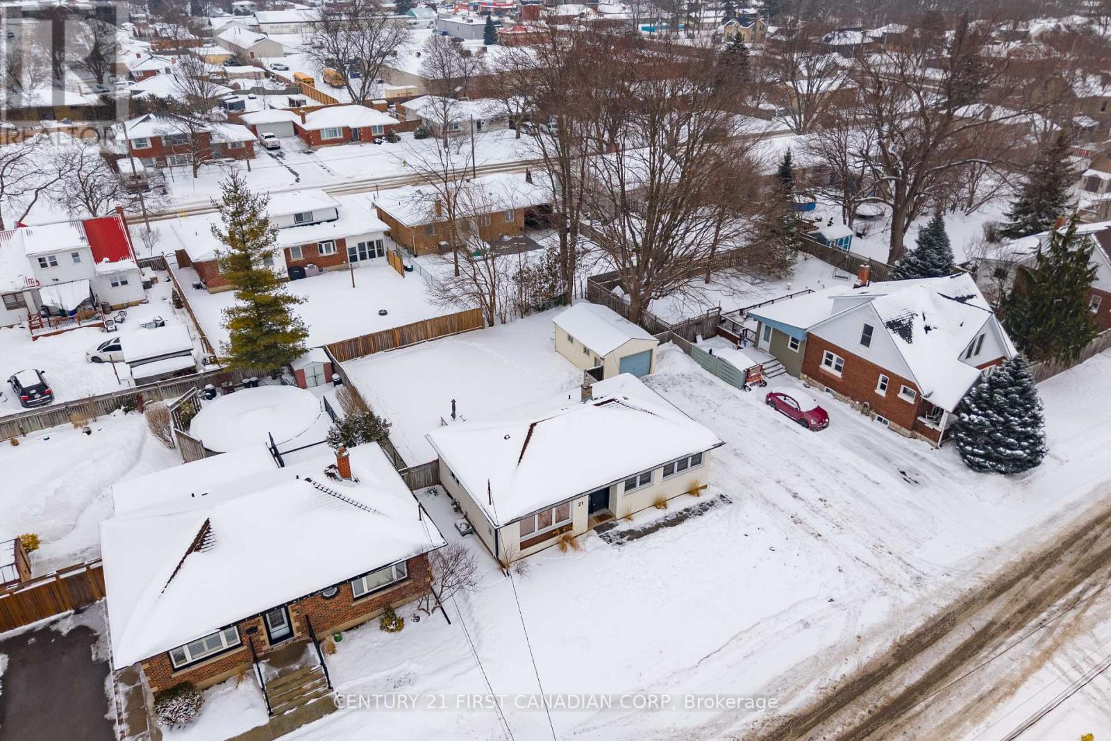 21 Beverly Road, Brantford, Ontario  N3S 6W6 - Photo 12 - X12798912