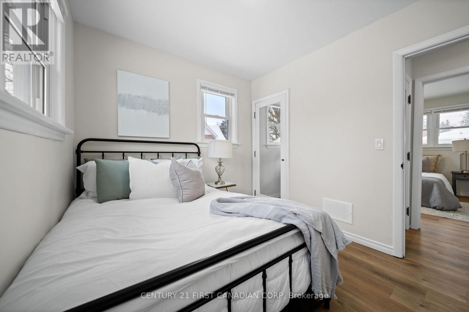 21 Beverly Road, Brantford, Ontario  N3S 6W6 - Photo 35 - X12798912