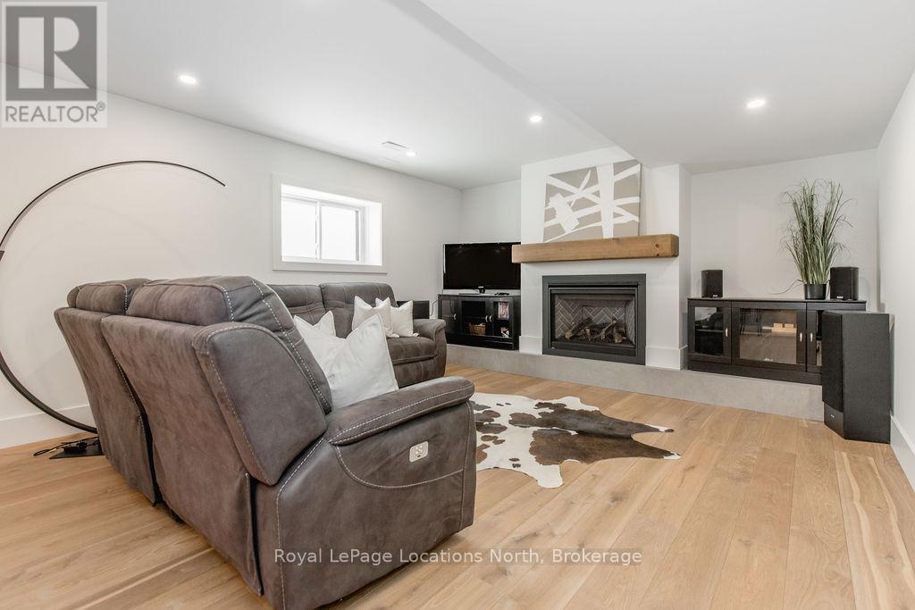 53 Niagara Street, Collingwood, Ontario  L9Y 3X1 - Photo 41 - S12799130