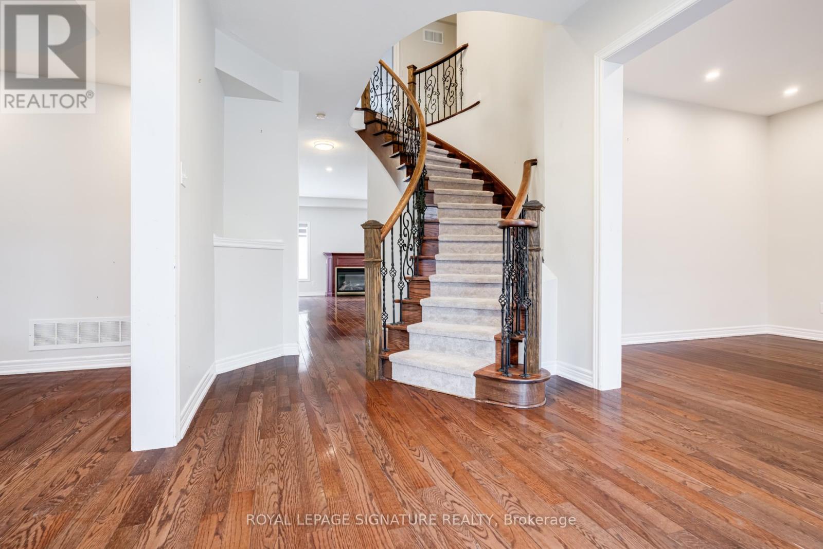 20 Watercliff Place, Hamilton, Ontario  L8E 6E5 - Photo 18 - X12792382