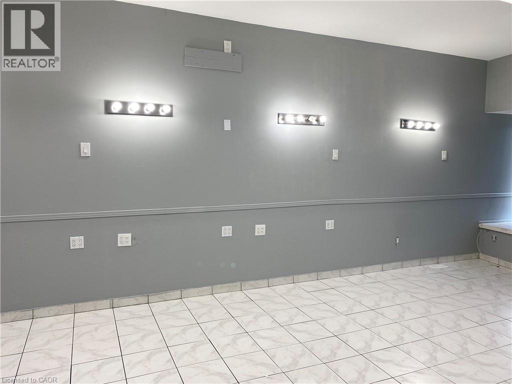 251 Church Street, St. Catharines, Ontario  L2R 3E8 - Photo 4 - 40804746