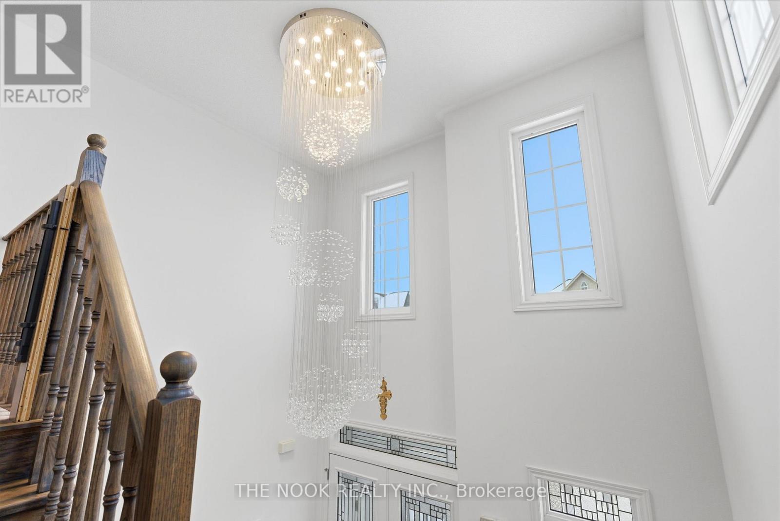 141 Lyle Drive, Clarington, Ontario  L1C 0V7 - Photo 3 - E12799086