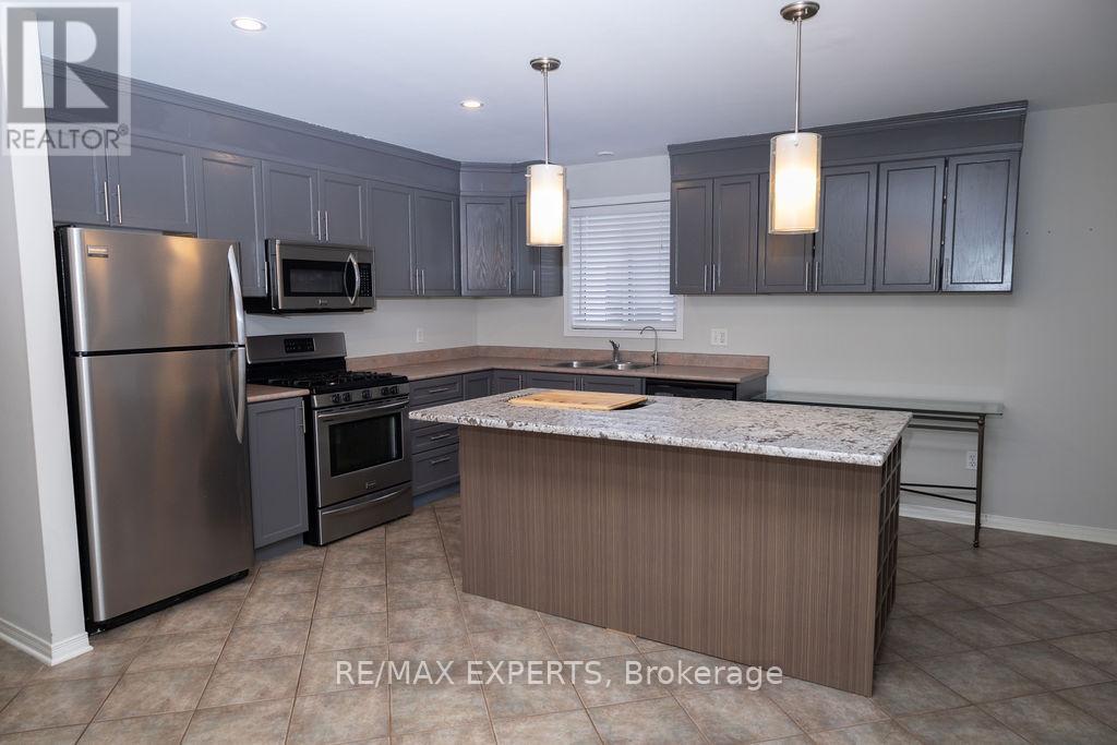 73 Foxtail Avenue, Welland, Ontario  L3C 7J6 - Photo 18 - X12796956