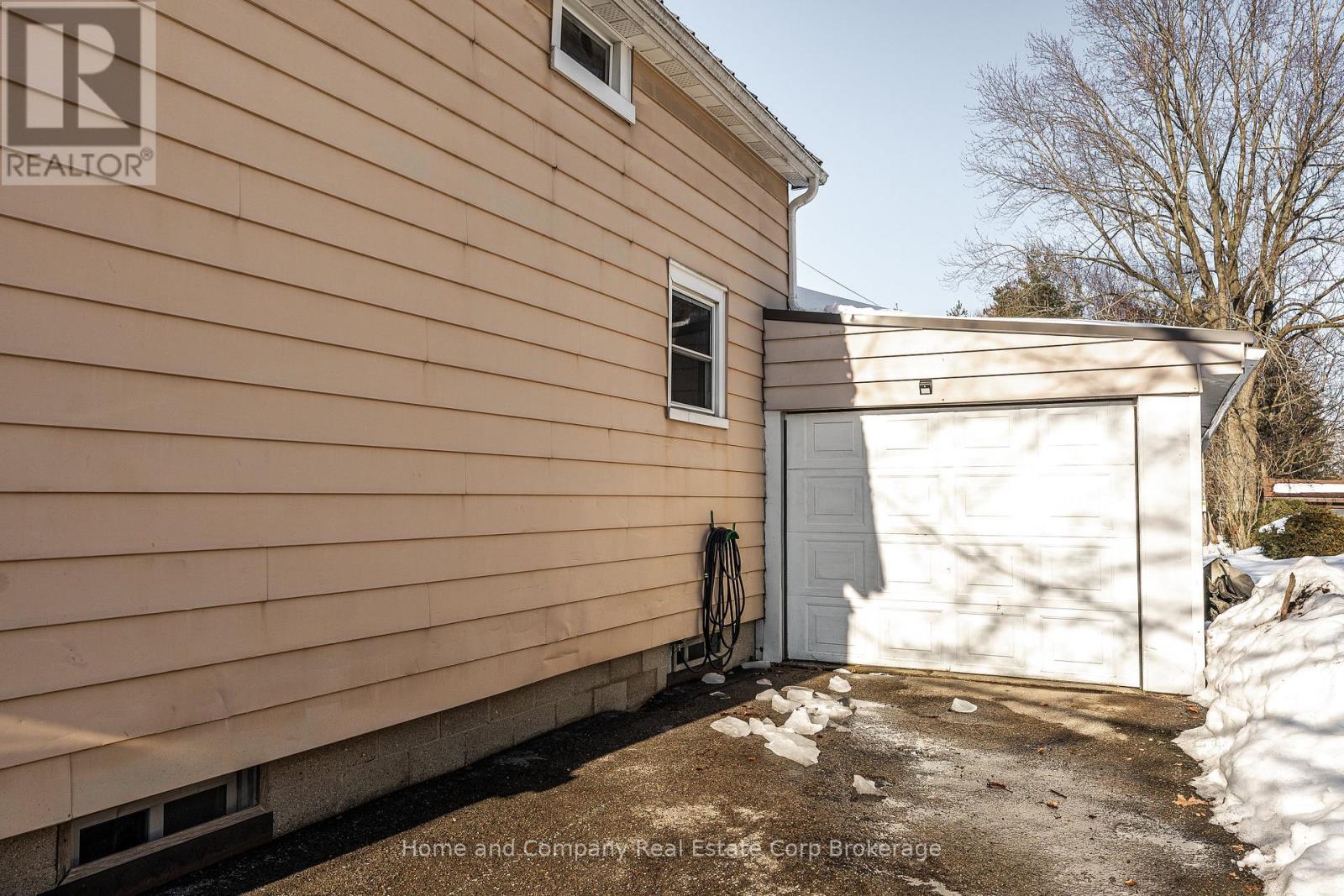 59 Princess Street, Stratford, Ontario  N5A 6C7 - Photo 2 - X12799024