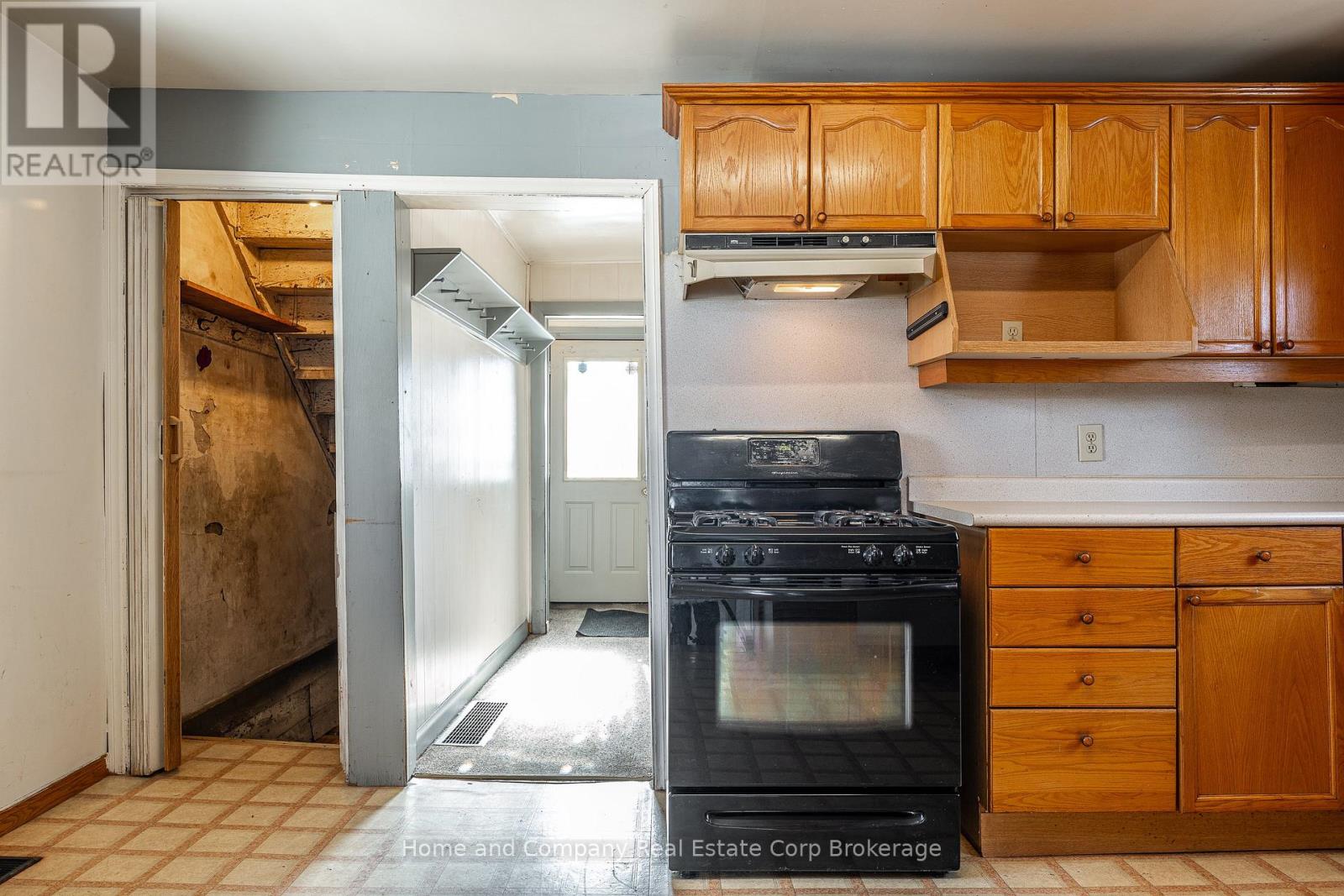 59 Princess Street, Stratford, Ontario  N5A 6C7 - Photo 7 - X12799024