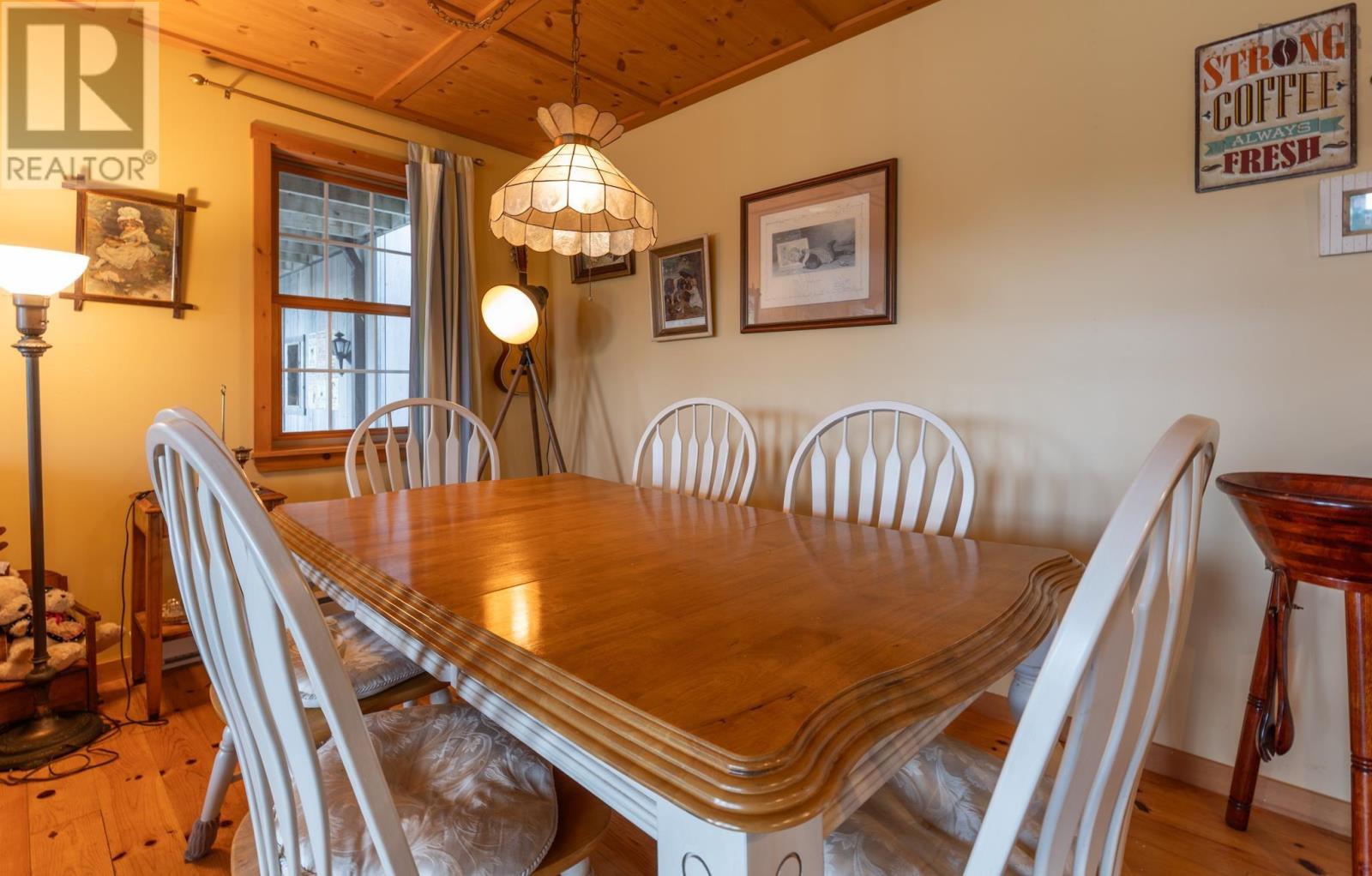 240 Pine Prince Drive, Briar Lake, Nova Scotia  B0W 2Y0 - Photo 11 - 202523796