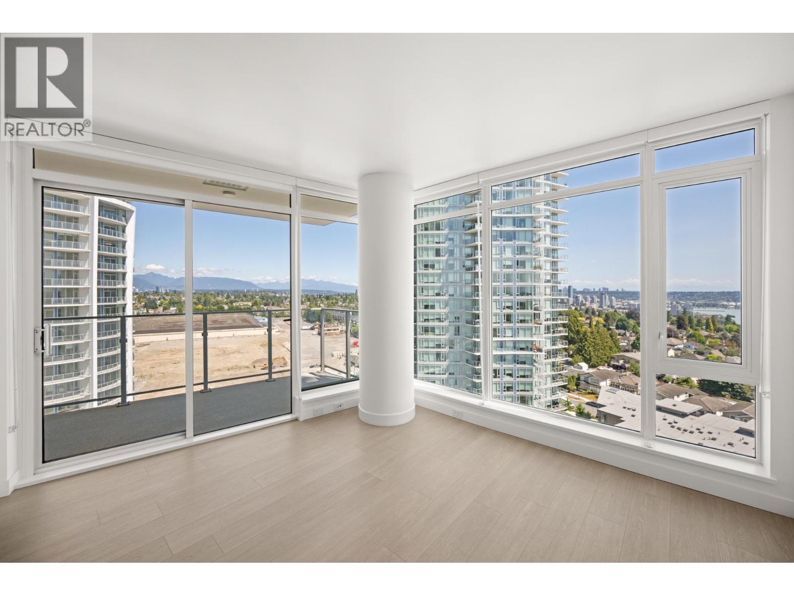 1305 7683 Park Crescent, Burnaby, British Columbia  V3N 0J4 - Photo 11 - R3090832