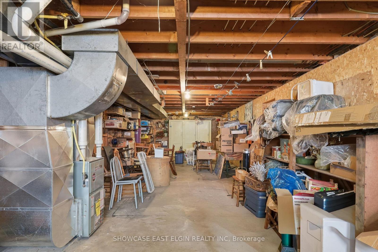 Photo 26 of 39 for 94 Elk Street