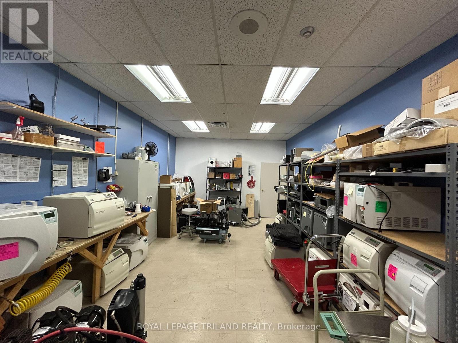 53-61 - 41 Adelaide Street N, London East, Ontario  N6B 3P4 - Photo 10 - X12799100