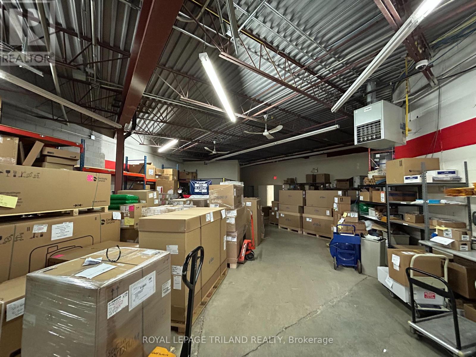 53-61 - 41 Adelaide Street N, London East, Ontario  N6B 3P4 - Photo 15 - X12799100