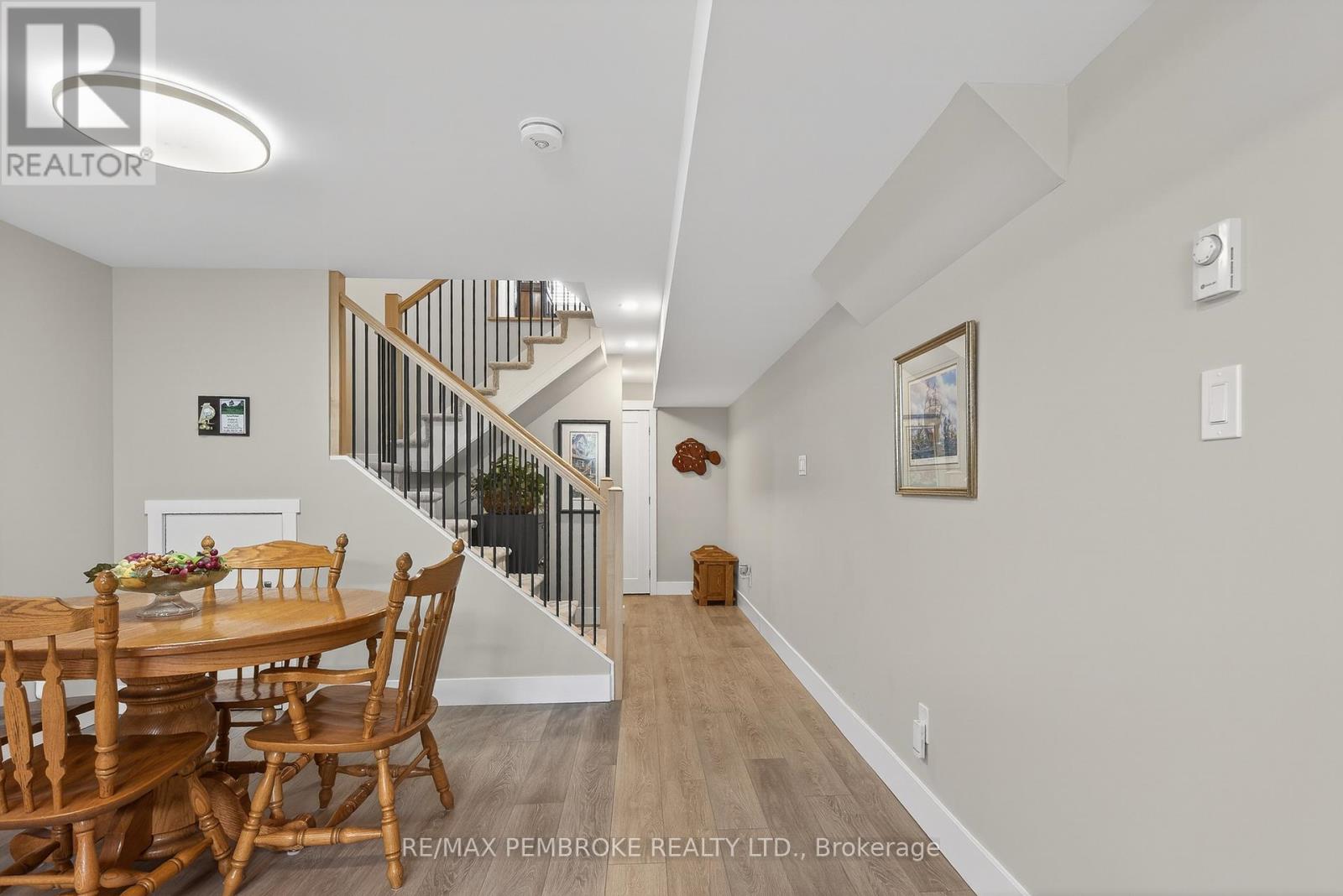 347 Nelson Street, Pembroke, Ontario  K8A 3N5 - Photo 11 - X12799038