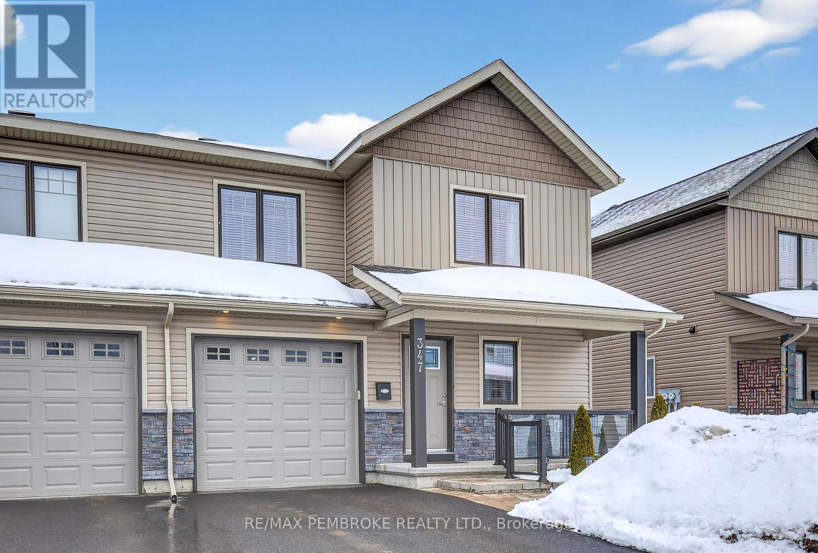 347 Nelson Street, Pembroke, Ontario  K8A 3N5 - Photo 2 - X12799038