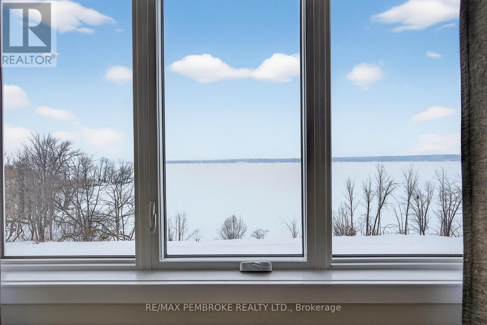 347 Nelson Street, Pembroke, Ontario  K8A 3N5 - Photo 29 - X12799038