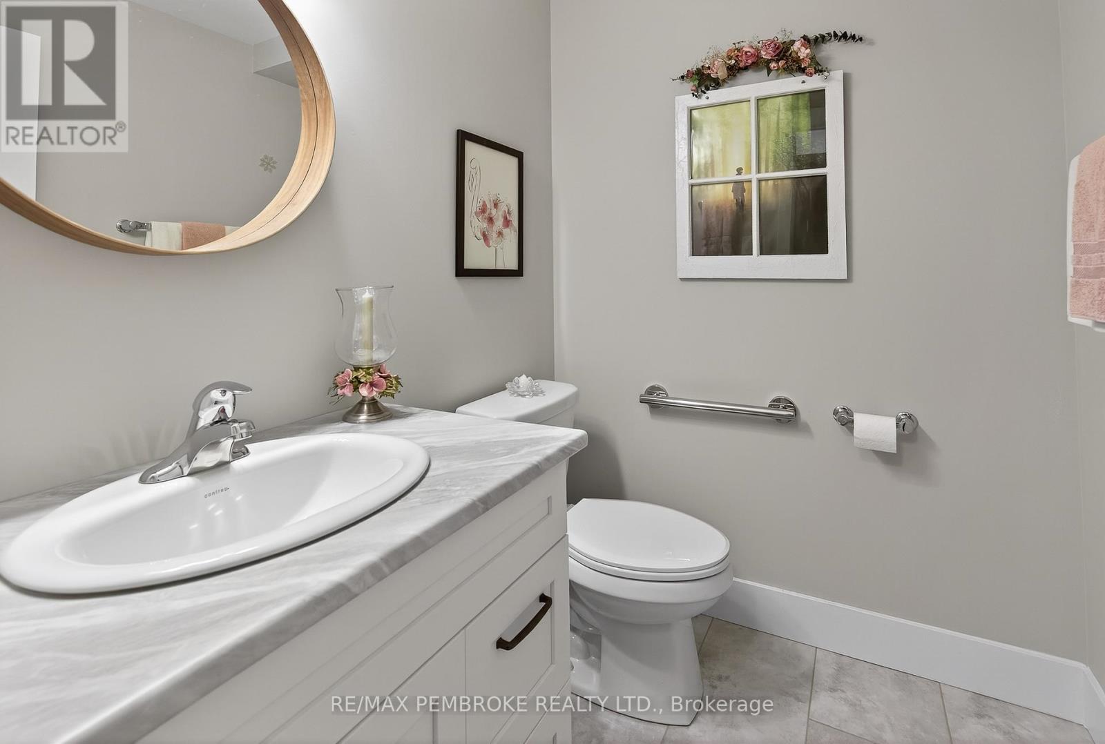 347 Nelson Street, Pembroke, Ontario  K8A 3N5 - Photo 37 - X12799038