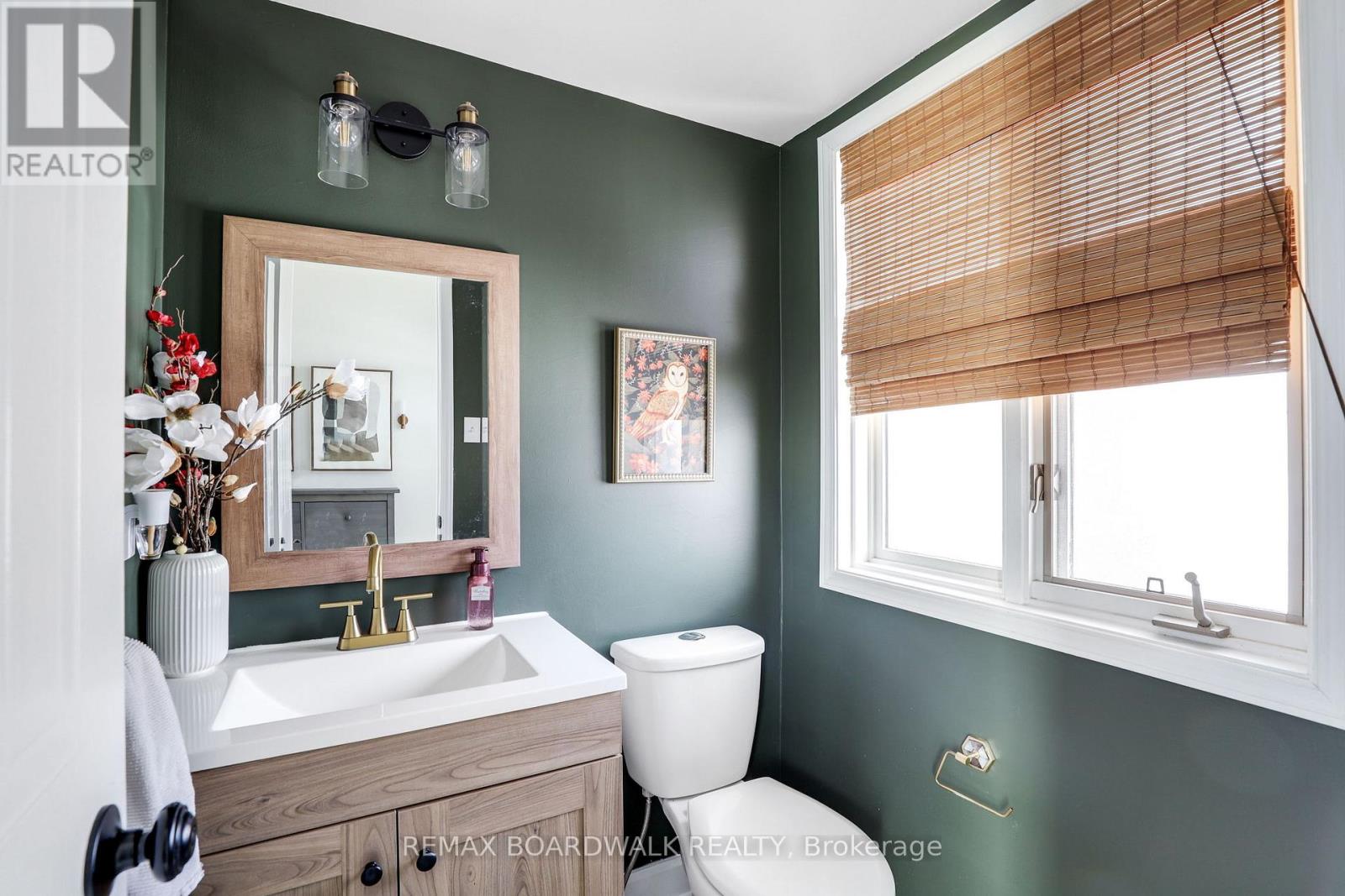 2094 Sunland Drive, Ottawa, Ontario  K4A 3L1 - Photo 18 - X12799212