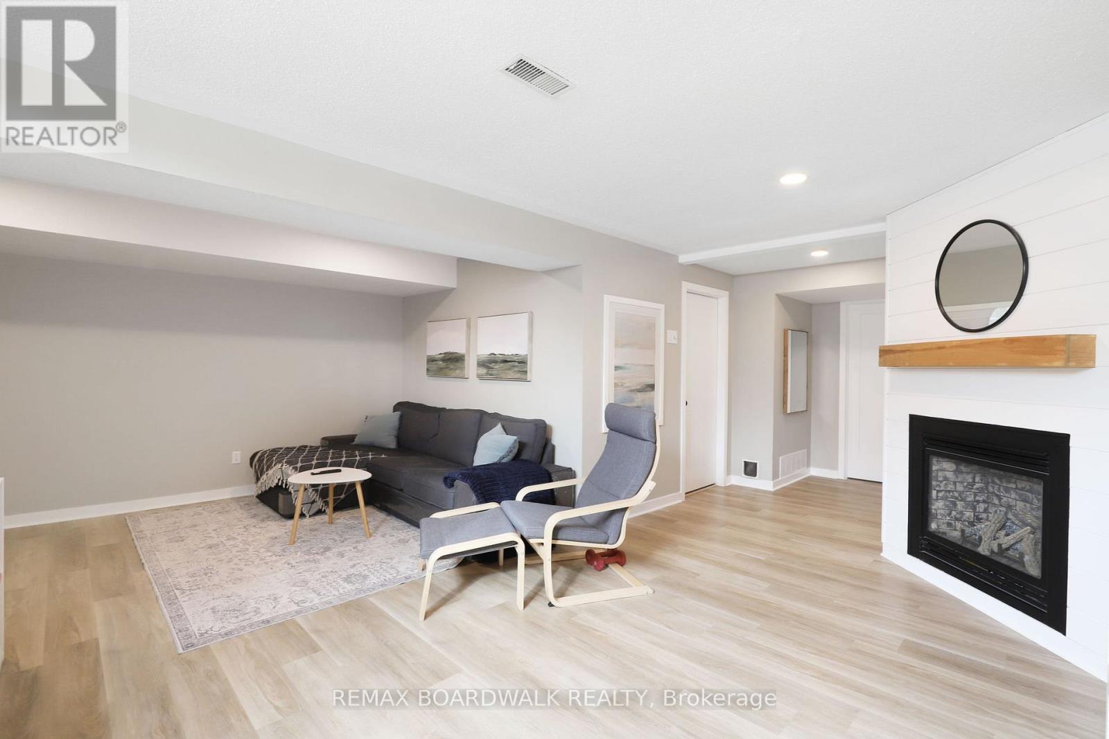 2094 Sunland Drive, Ottawa, Ontario  K4A 3L1 - Photo 31 - X12799212