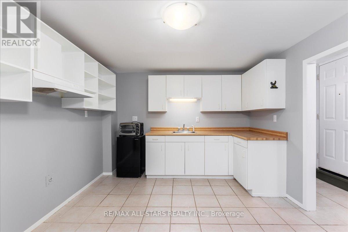 398 The Queensway Avenue S, Georgina, Ontario  L4P 2C5 - Photo 22 - N12724552