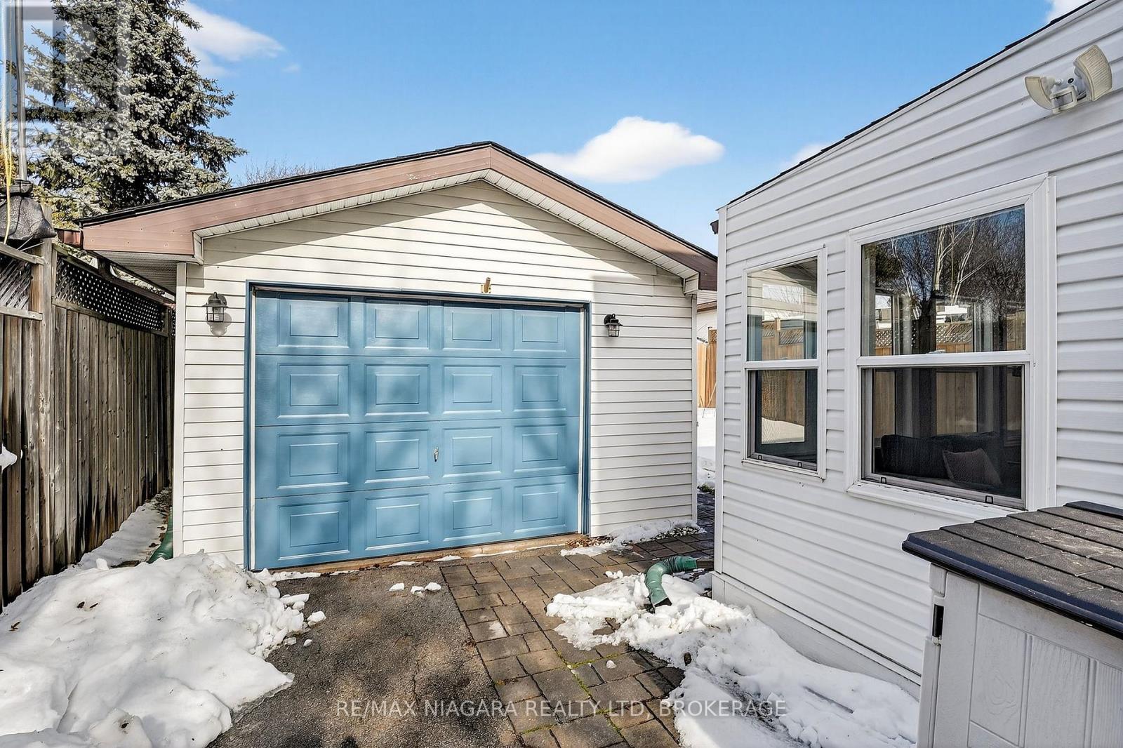 75 Berrisfield Crescent, Hamilton, Ontario  L8T 4X1 - Photo 31 - X12799058