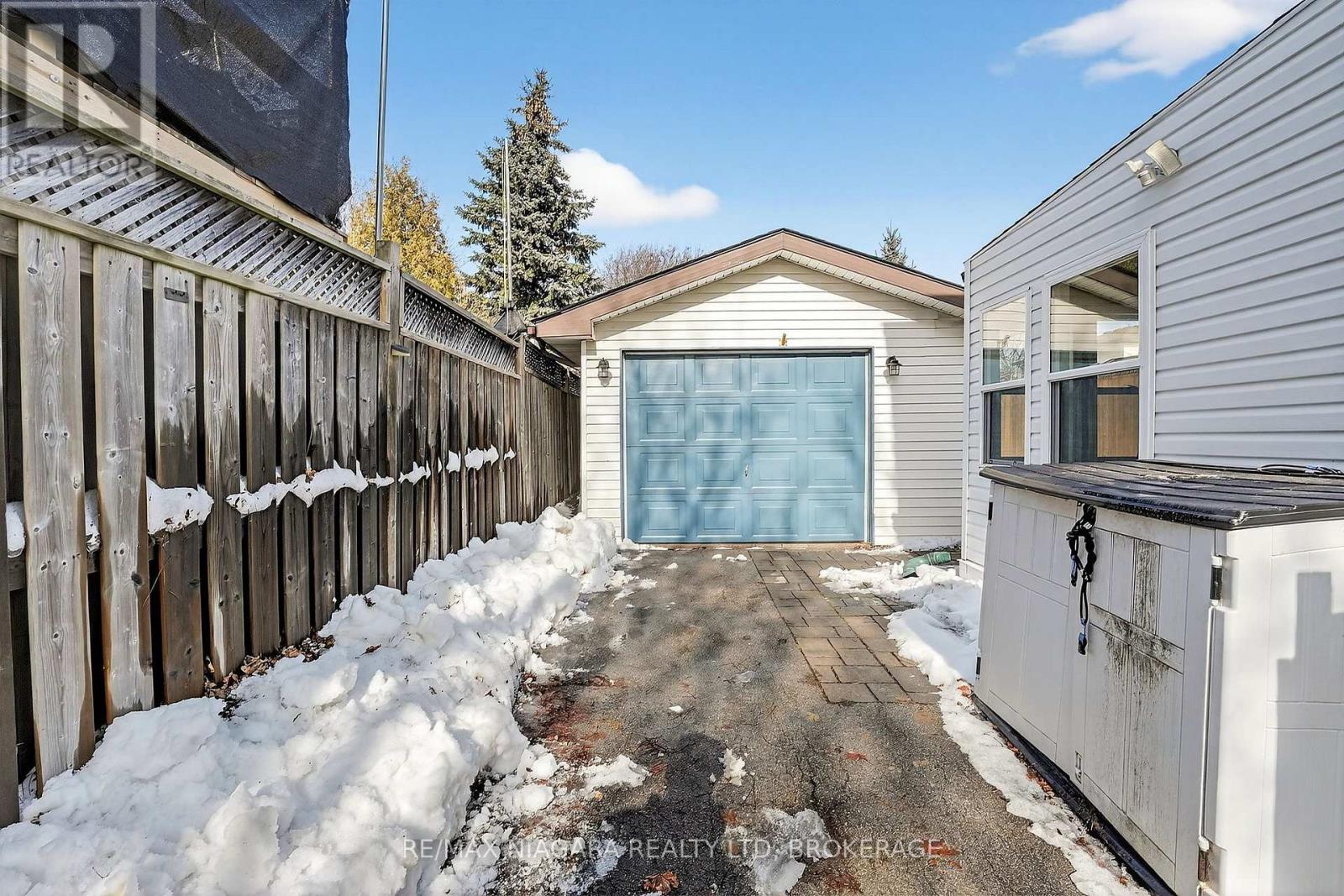 75 Berrisfield Crescent, Hamilton, Ontario  L8T 4X1 - Photo 36 - X12799058