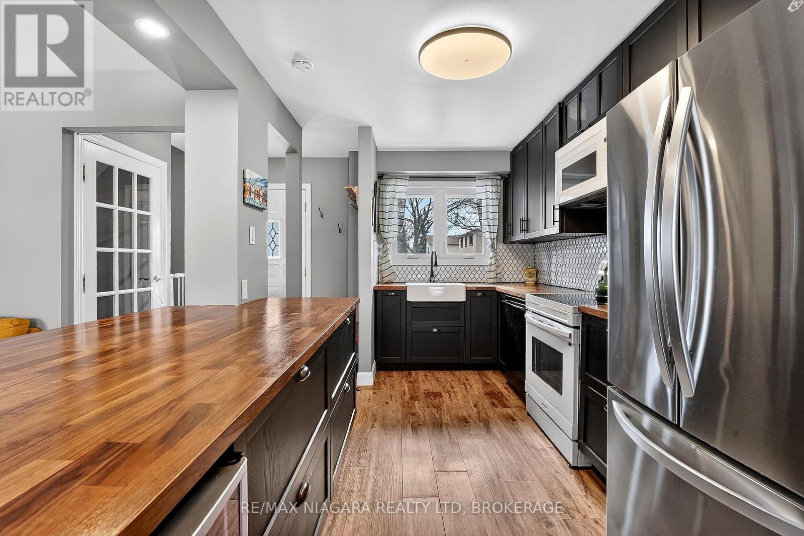 75 Berrisfield Crescent, Hamilton, Ontario  L8T 4X1 - Photo 6 - X12799058