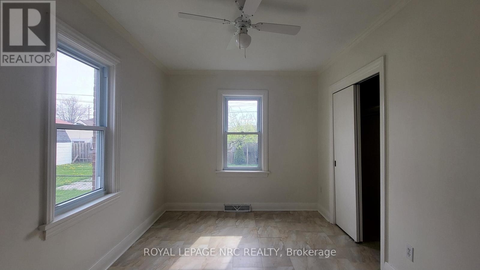 Main Floor - 240 Wallace Avenue S, Welland, Ontario  L3B 1R6 - Photo 13 - X12799104