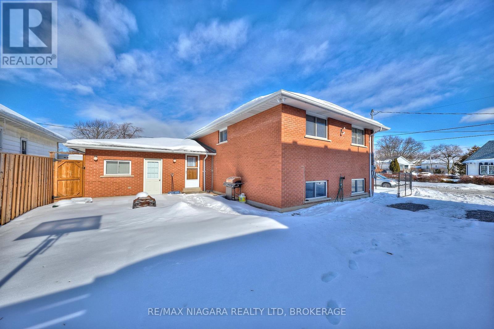 50 Chetwood Street, St. Catharines, Ontario  L2S 2A2 - Photo 5 - X12799106