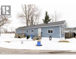 3 OAK COURT, McGregor, Ontario