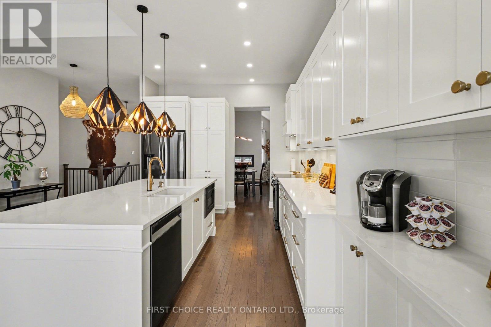 668 Cobalt Street, Clarence-Rockland, Ontario  K4K 0L8 - Photo 13 - X12798864