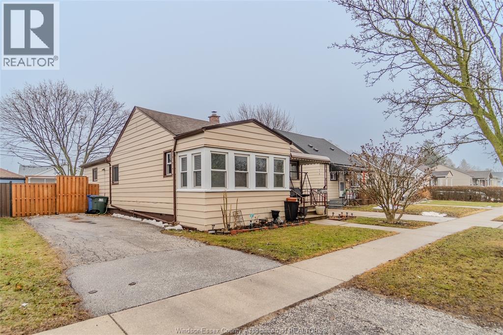 1608 George Avenue, Windsor, Ontario  N8Y 2Y6 - Photo 31 - 26003238