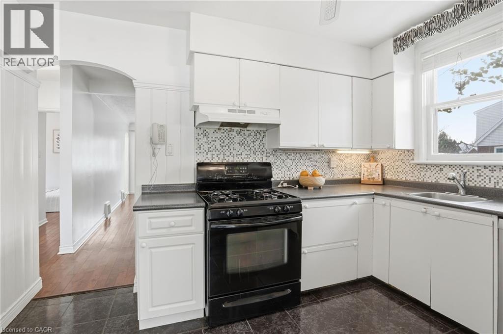 153 Parkview Drive, Hamilton, Ontario  L8S 3Y4 - Photo 20 - 40804872