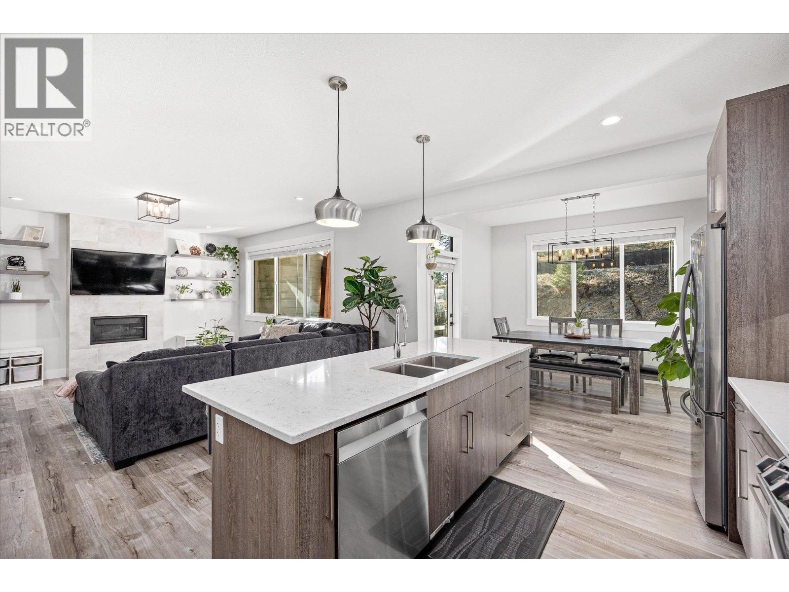 2575 Eagle Ridge Drive Unit# 7, West Kelowna, British Columbia V4T 0B7 - Photo 4 - 10374540