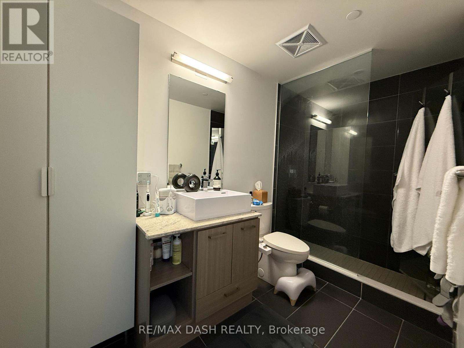 413 - 170 Chiltern Hill Road, Toronto, Ontario  M6C 0A9 - Photo 6 - C12798972