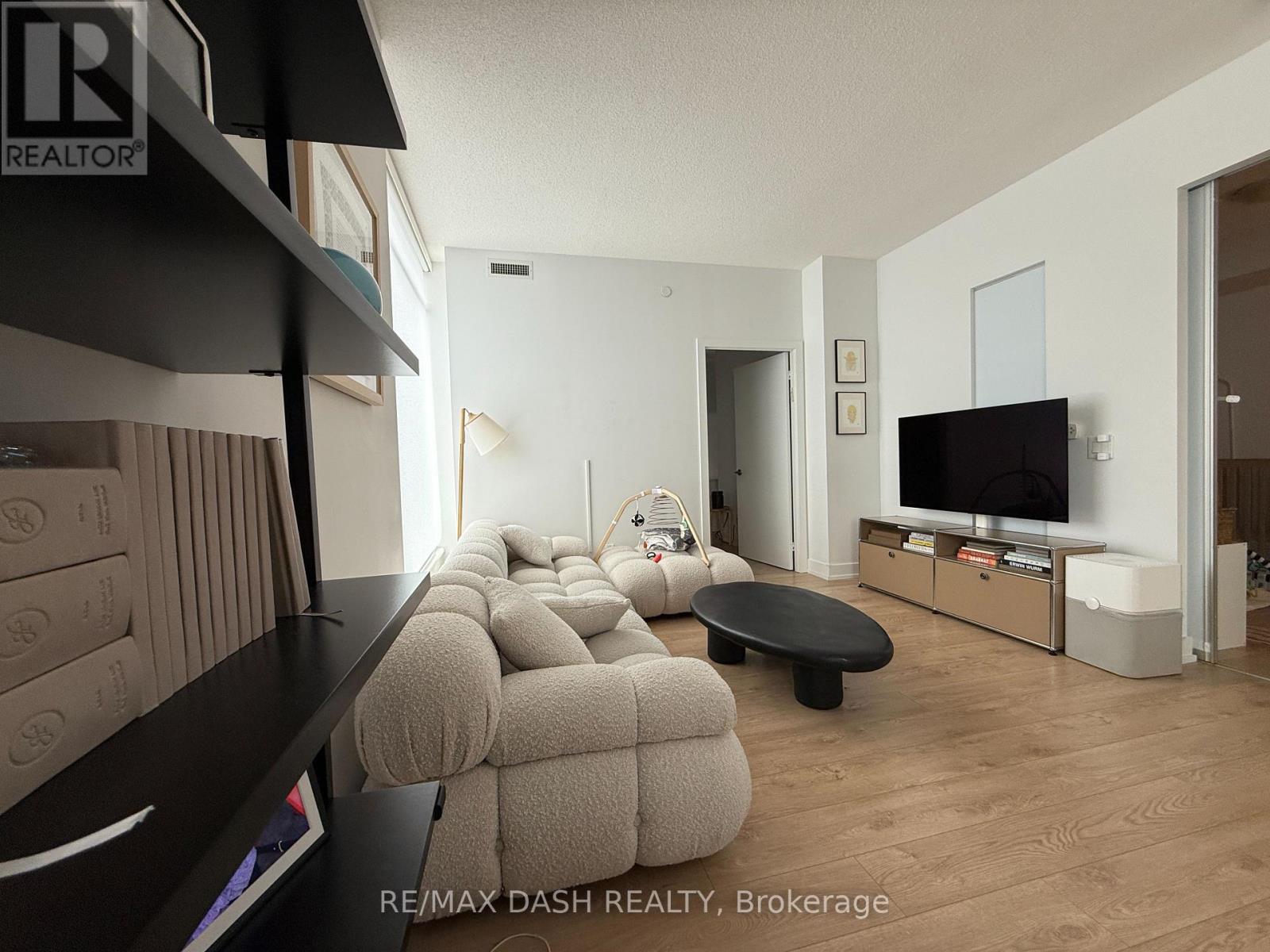 413 - 170 Chiltern Hill Road, Toronto, Ontario  M6C 0A9 - Photo 9 - C12798972