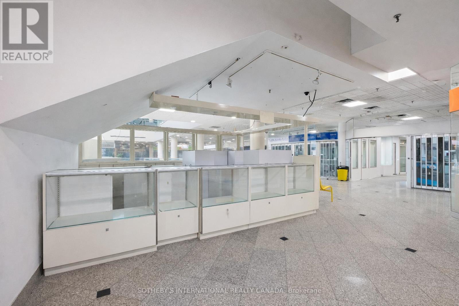 237 - 222 Spadina Avenue, Toronto, Ontario  M5T 3A2 - Photo 15 - C12799006