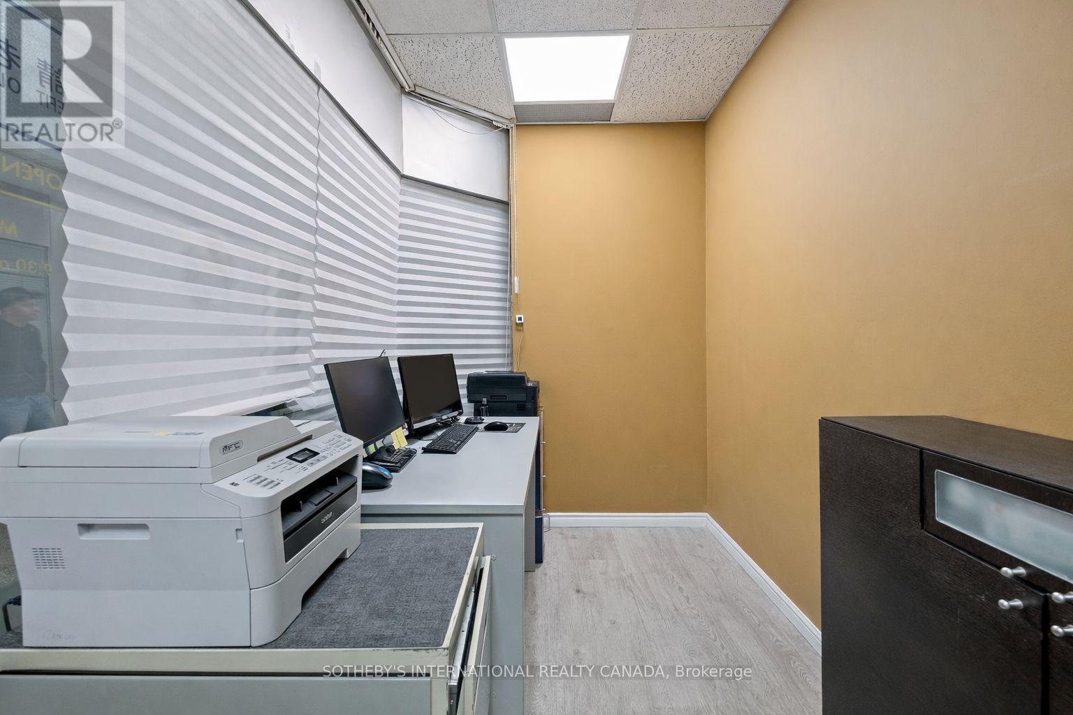 237 - 222 Spadina Avenue, Toronto, Ontario  M5T 3A2 - Photo 5 - C12799006