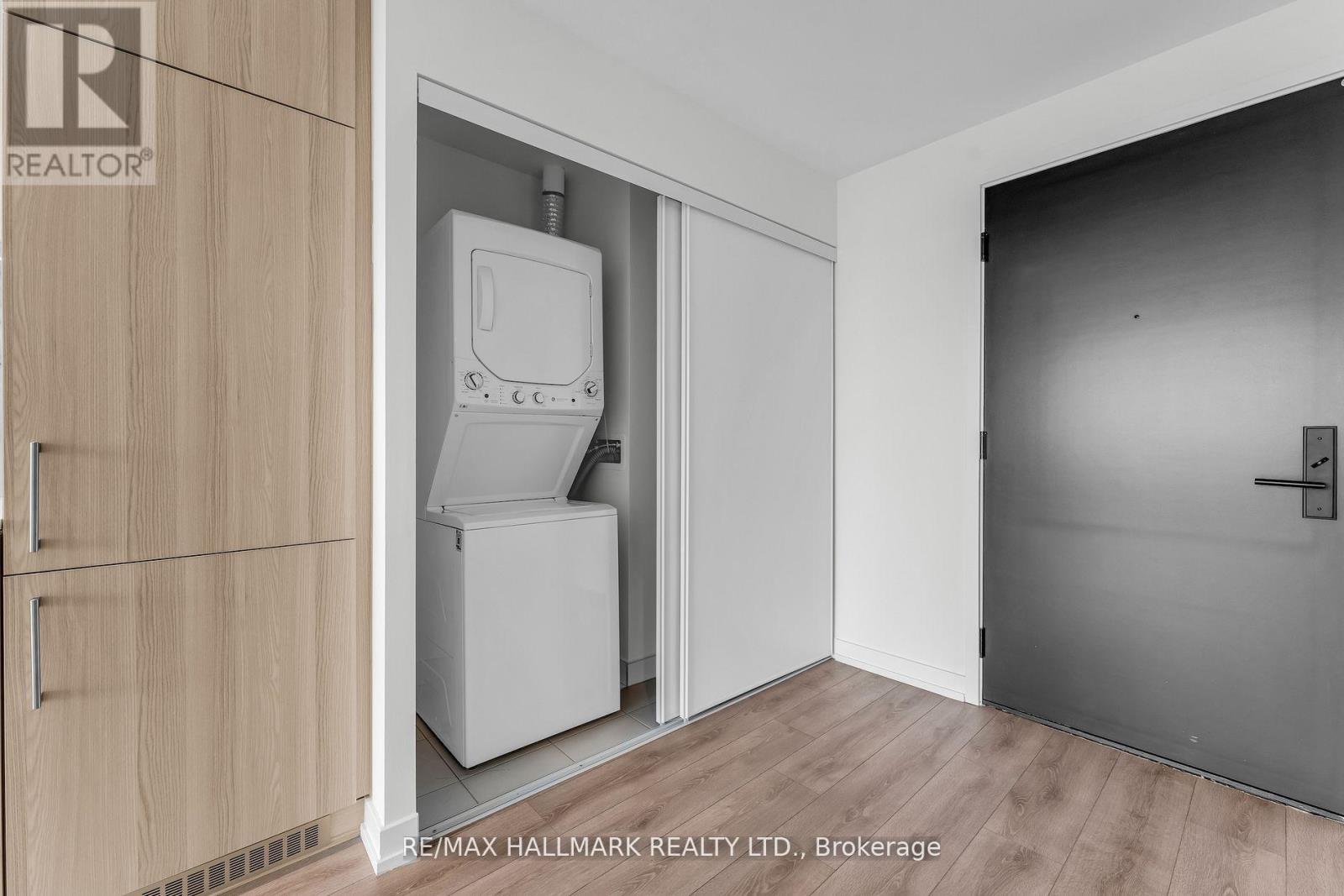 520 - 500 Dupont Street, Toronto, Ontario  M6G 1Y7 - Photo 10 - C12799186