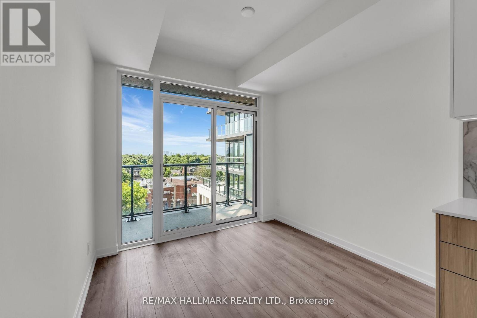 520 - 500 Dupont Street, Toronto, Ontario  M6G 1Y7 - Photo 14 - C12799186