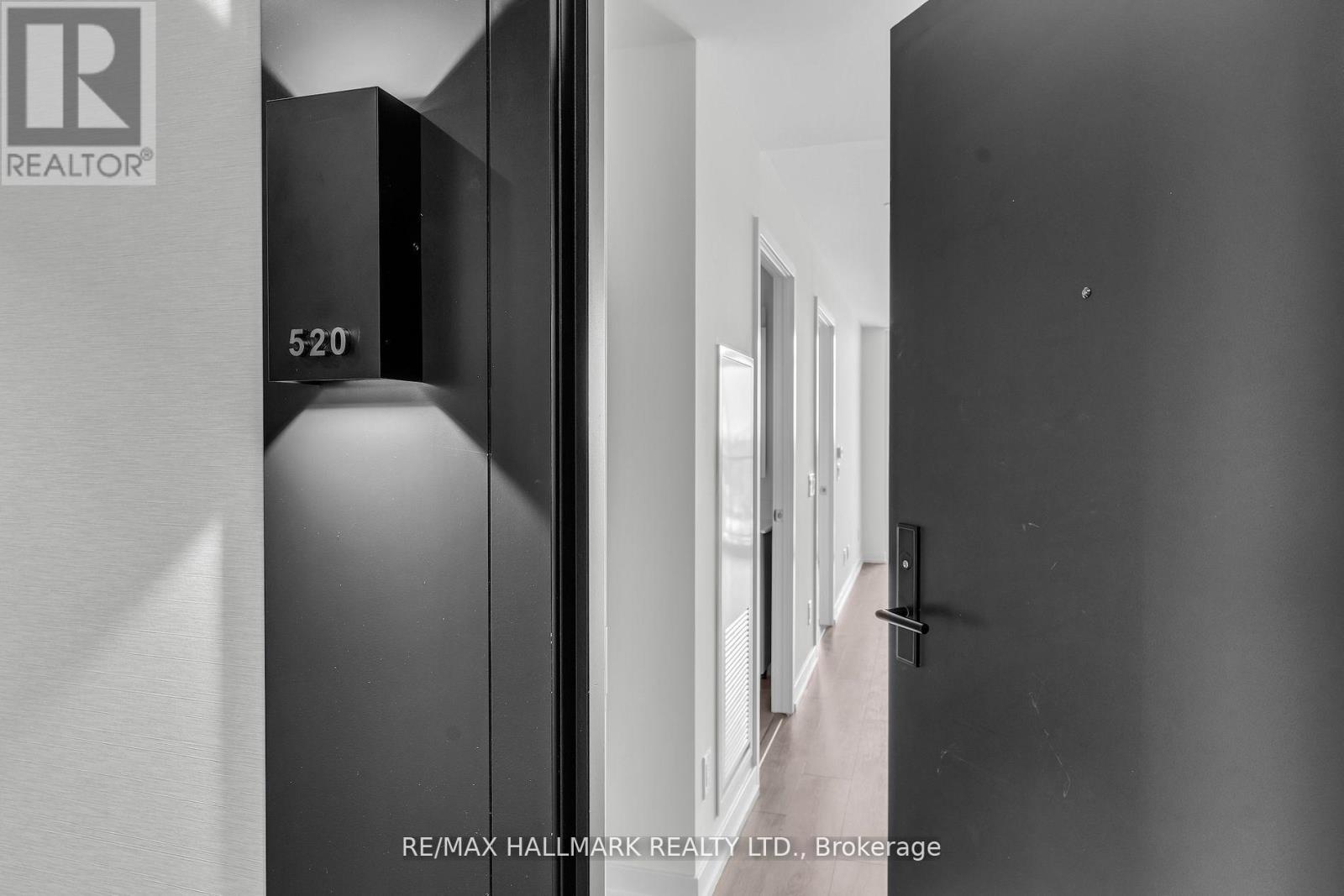 520 - 500 Dupont Street, Toronto, Ontario  M6G 1Y7 - Photo 6 - C12799186