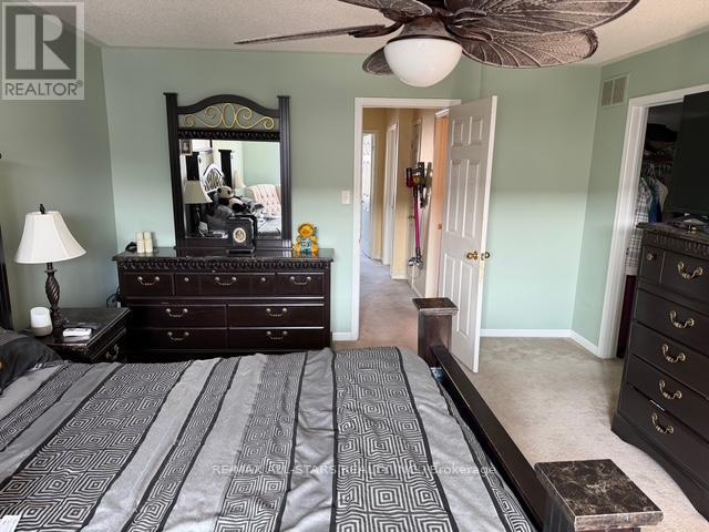 44 Toscana Drive, Whitby, Ontario  L1R 3N6 - Photo 2 - E12799044