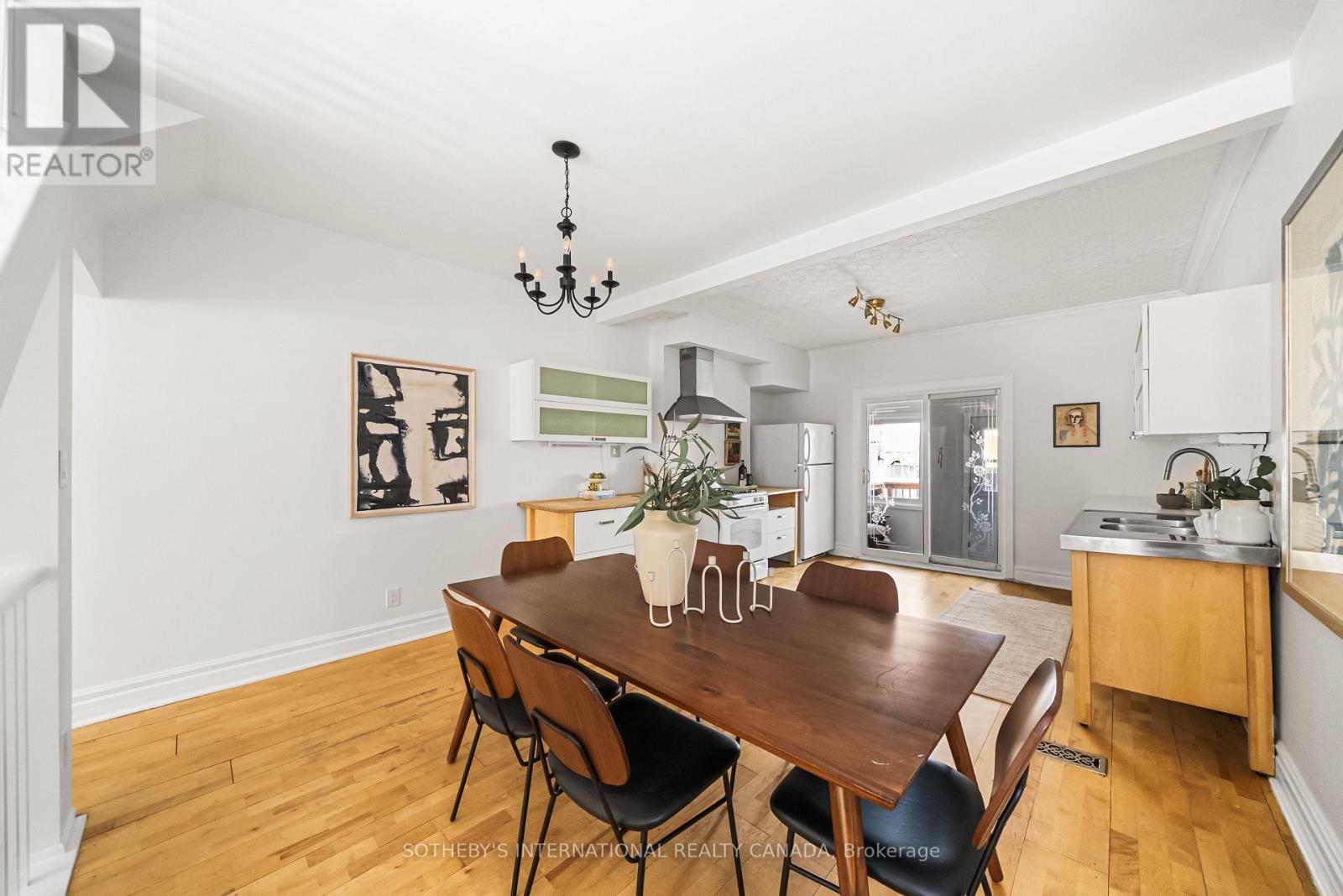 31 Tiverton Avenue, Toronto, Ontario  M4M 2M1 - Photo 11 - E12799158