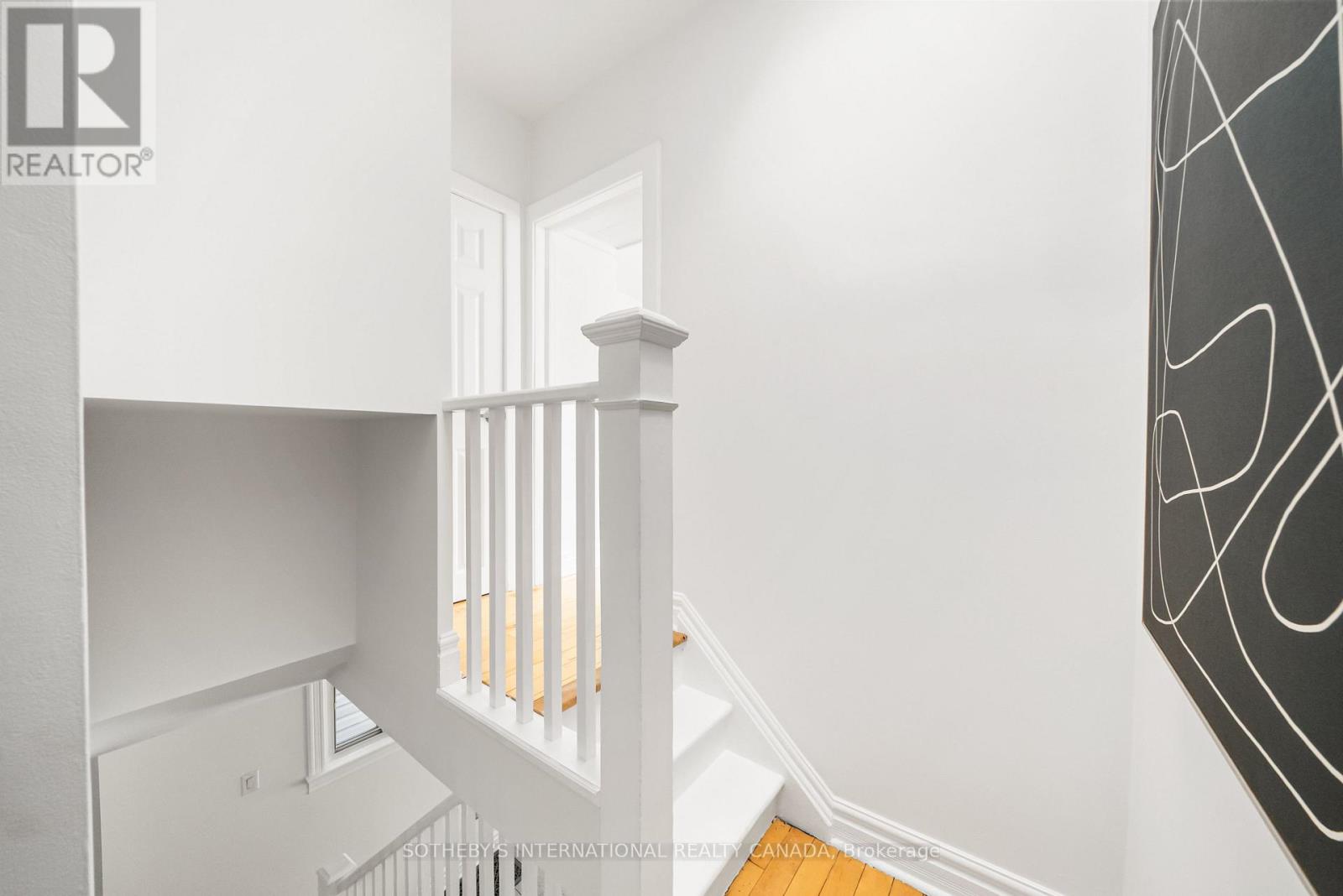 31 Tiverton Avenue, Toronto, Ontario  M4M 2M1 - Photo 27 - E12799158