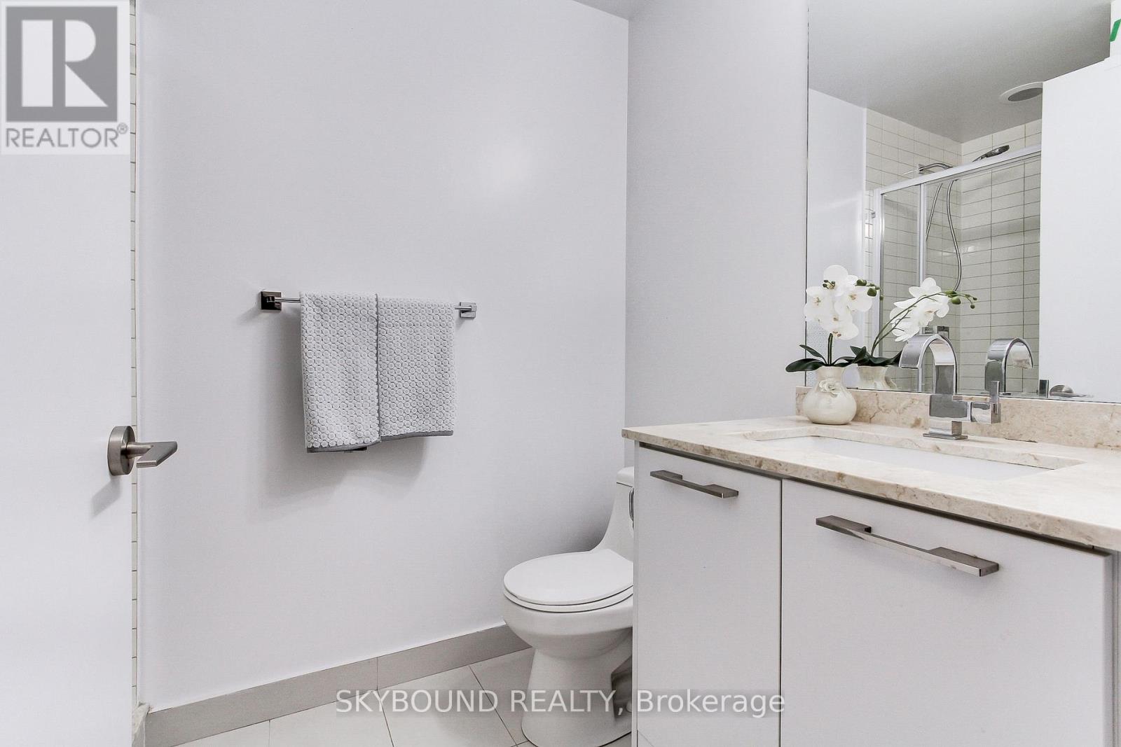 1007 - 9471 Yonge Street, Richmond Hill, Ontario L4C 0Z5 - Photo 21 - N12798976