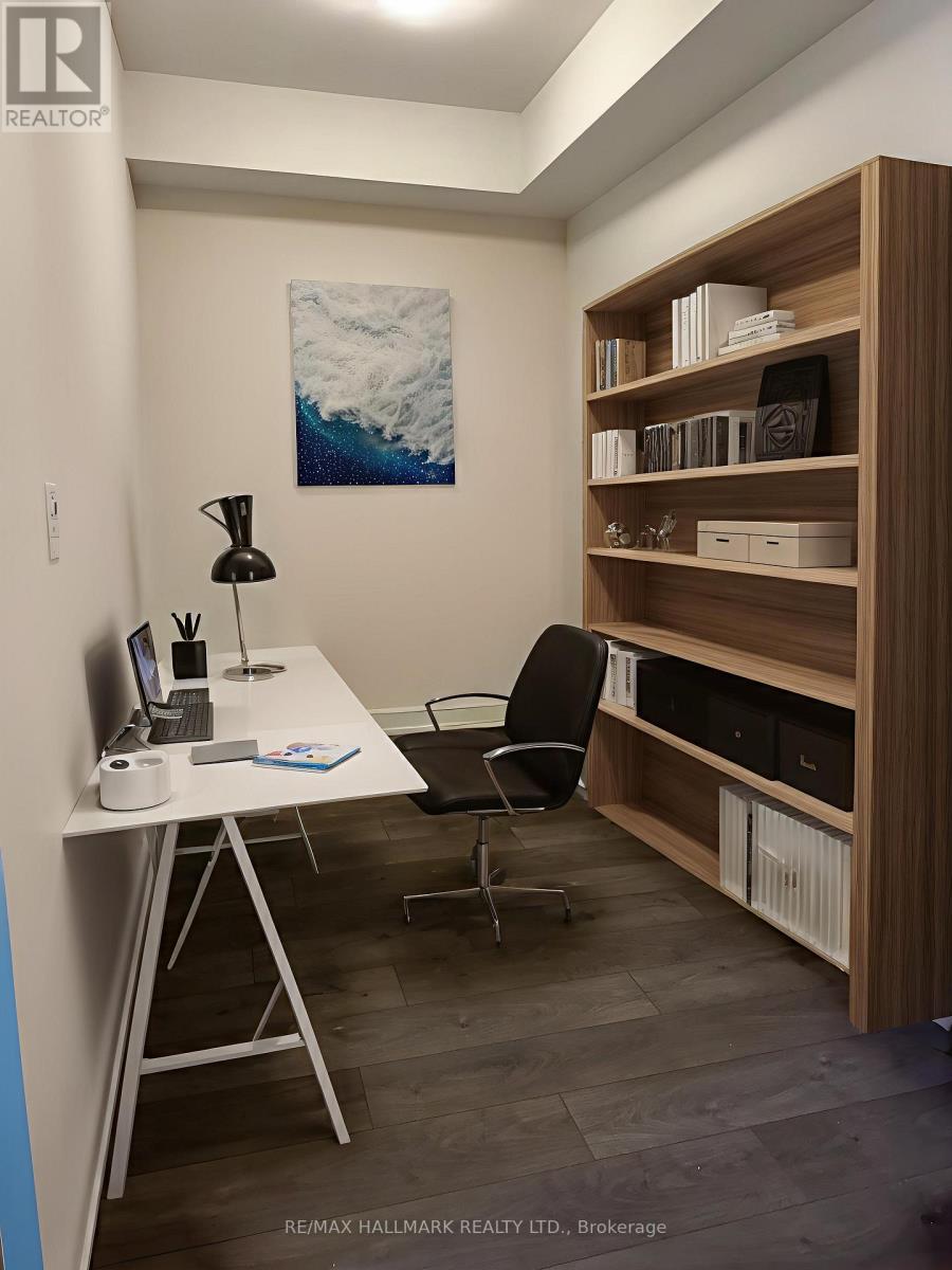 A402 - 705 Davis Drive, Newmarket, Ontario  L3Y 0J1 - Photo 4 - N12799028