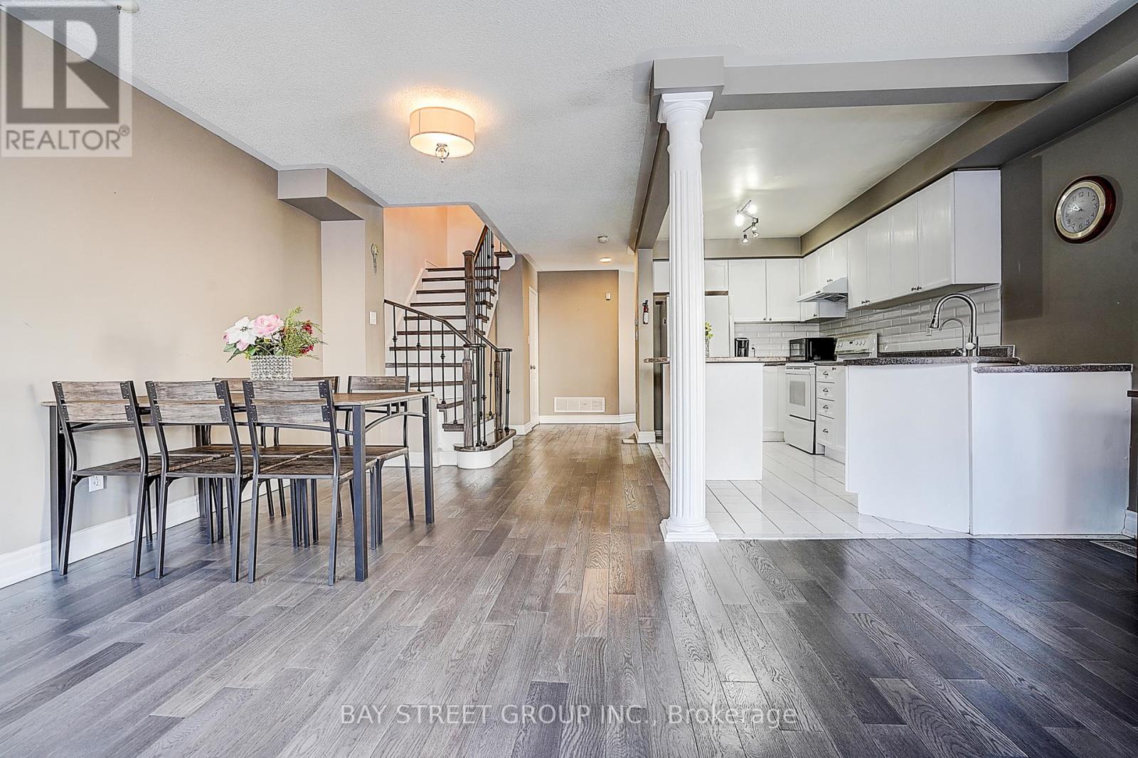 68 Woodroof Crescent, Aurora, Ontario  L4G 7H4 - Photo 14 - N12799112