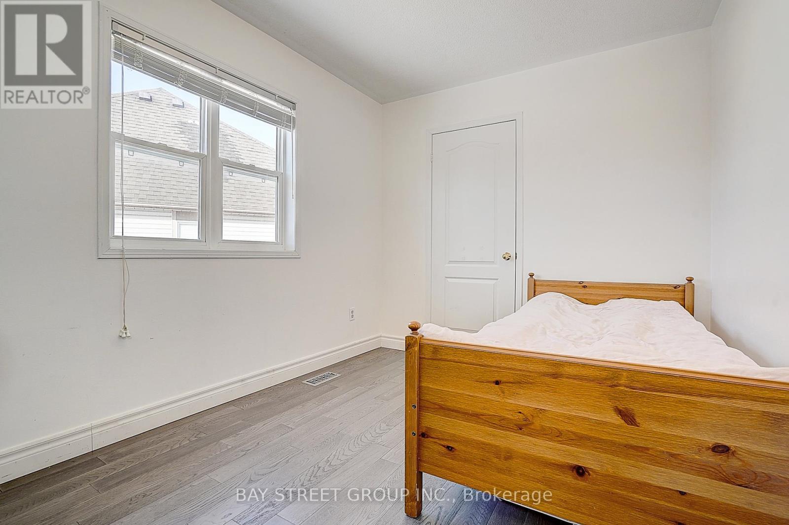 68 Woodroof Crescent, Aurora, Ontario  L4G 7H4 - Photo 26 - N12799112